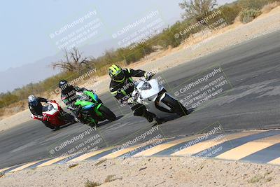 media/Mar-28-2022-Superbike Trackdays (Mon) [[b8603d0f67]]/Open Track Time/Turn 3 Inside/